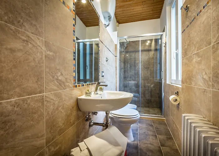 Hotel Ferretti 2*