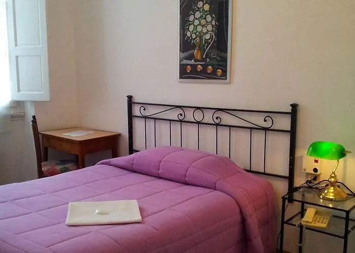 Ferretti 2* Florença